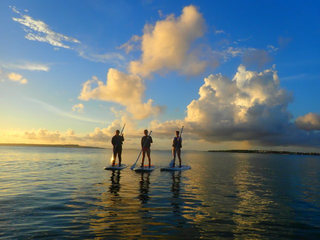 宮古島の夕方楽しめるサンセットアクティビティ ツアーを紹介 宮古島 Adventure Pipi ピピ