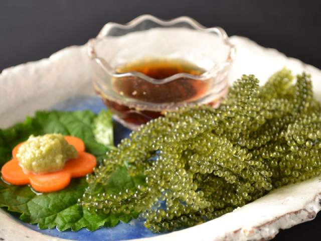ディナー　海ぶどう　沖縄料理 